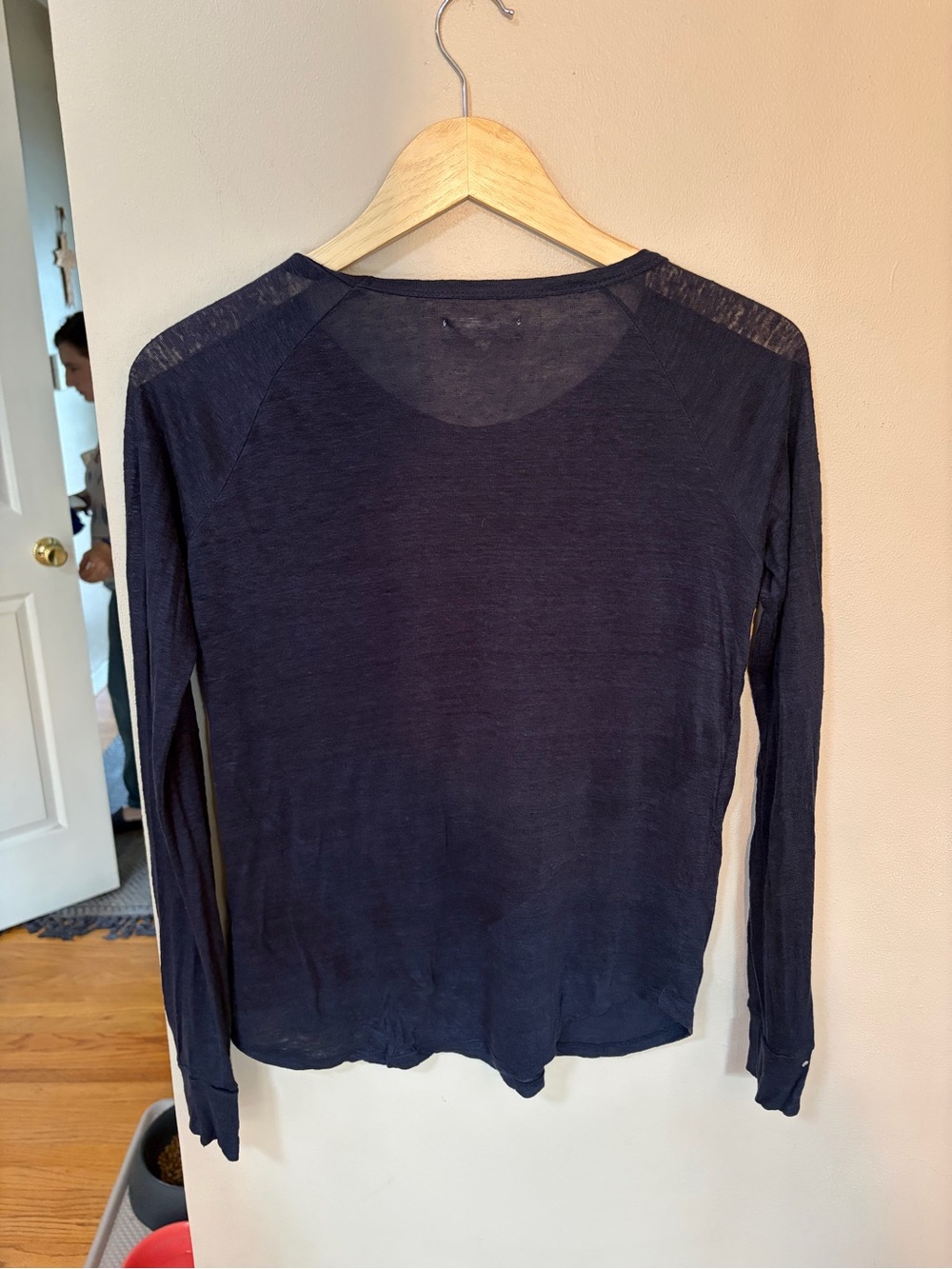 Linen tee - Picture 2 of 2